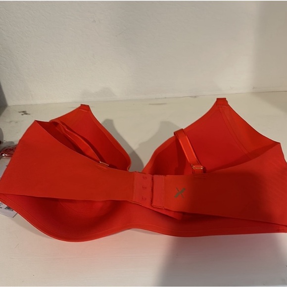 KNIX Wing Woman Contour Bra NWT - Picture 5 of 6